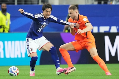 Oranje laat zege glippen in openingsduel: Japan slaat na prachtgoal Summerville toe in slotfase