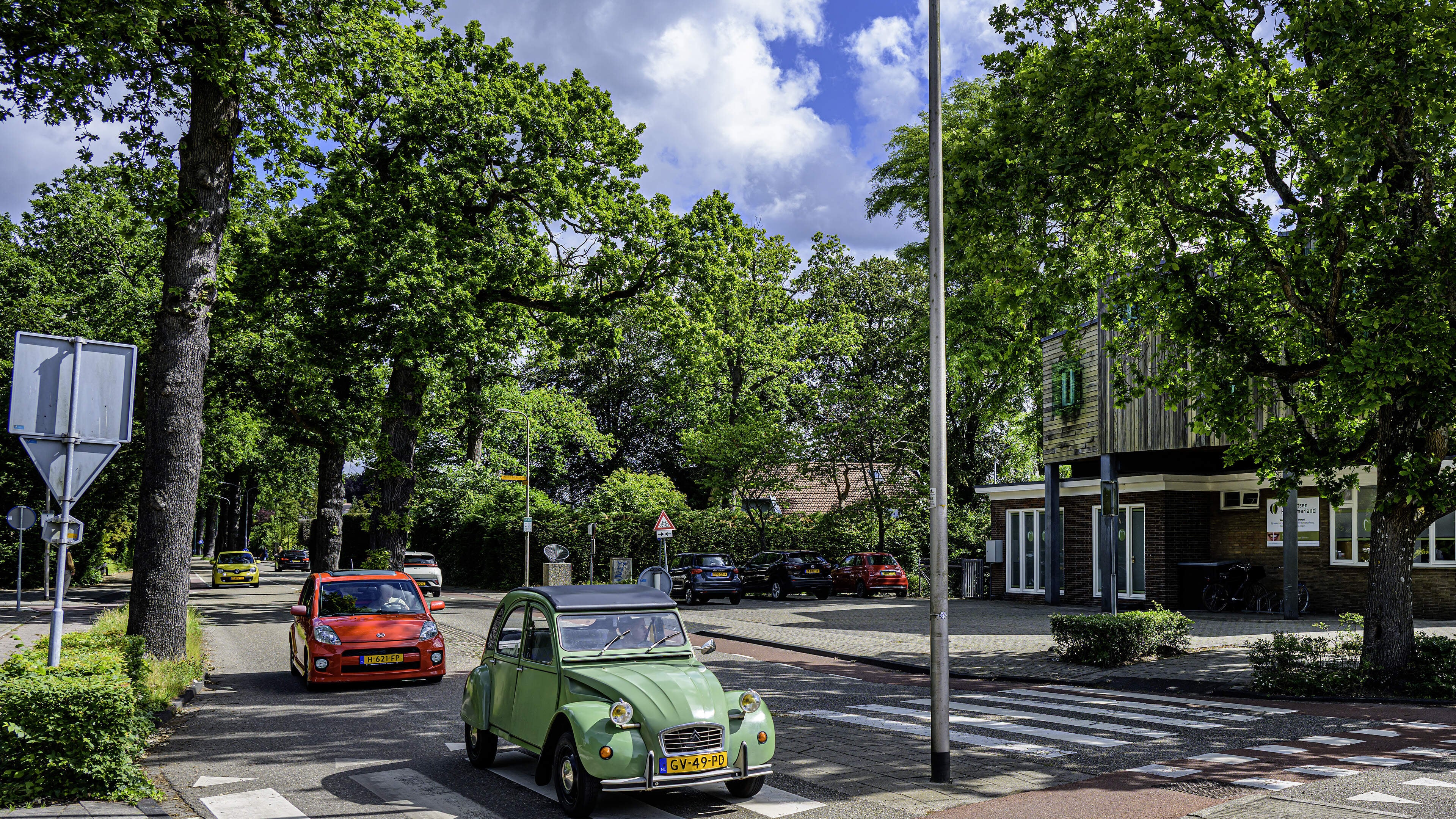 Oosterduinweg in Aerdenhout krijgt een veiligere, nieuwe inrichting. Politiek positief over eerste ontwerp
