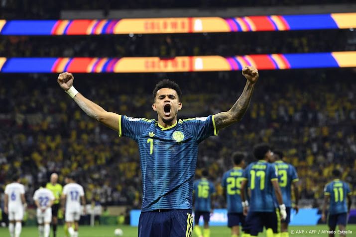 Díaz leidt Colombia met doelpunt en assist naar zege op het WK