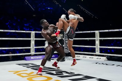 LIVE Glory | Mohamed Touchassie verrast met winst in lichtzwaargewichttoernooi, Verhoeven-opvolger Kromah staat voor titelverdediging