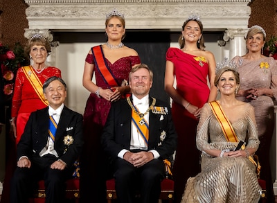 Máxima pakt uit met duurste diamant van Oranjes, maar Ariana steelt de show: ‘Het is de eerste keer’