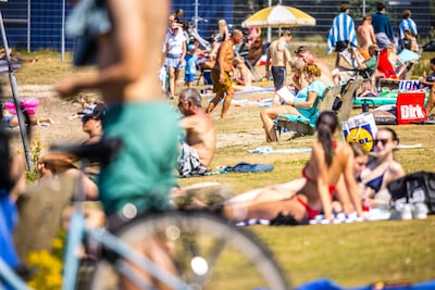 Hitteplan vanaf donderdag van kracht in Nederland: gezondheidsklachten op de loer door warmte