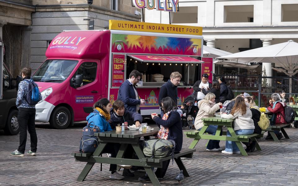 Treinen, pleinen en wijnen. Culi-journalist Jacques gaat op een foodtour in Londen