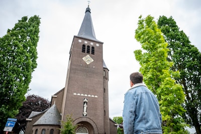 Kerkbanken vol kersverse katholieke jongelui? Ik geloof het niet zo