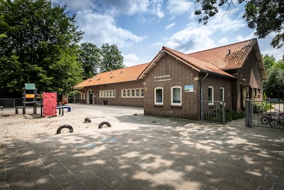 Terwijl andere scholen verduurzamen, blijft nieuwbouw van St. Martinus wachten op groen licht