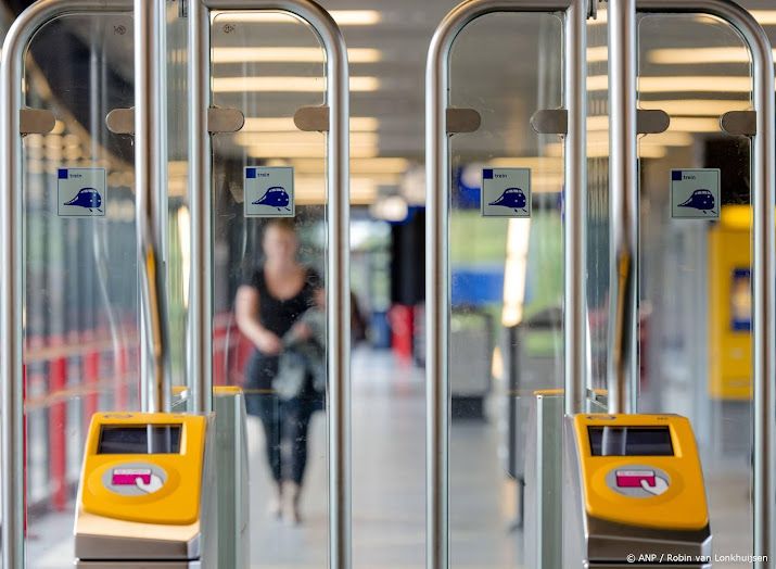 Treinverkeer rond Woerden hervat na brand en evacuatie