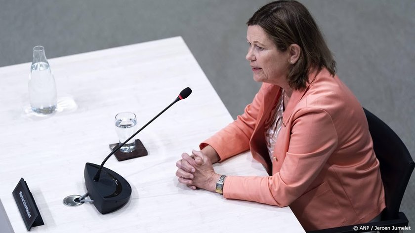 Inspecteur drong bij De Jonge aan op bredere blik op coronacrisis