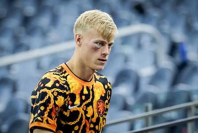 Jan Paul van Hecke heeft toptransfer te pakken: Spurs betaalt 60 miljoen euro voor Zeeuwse verdediger