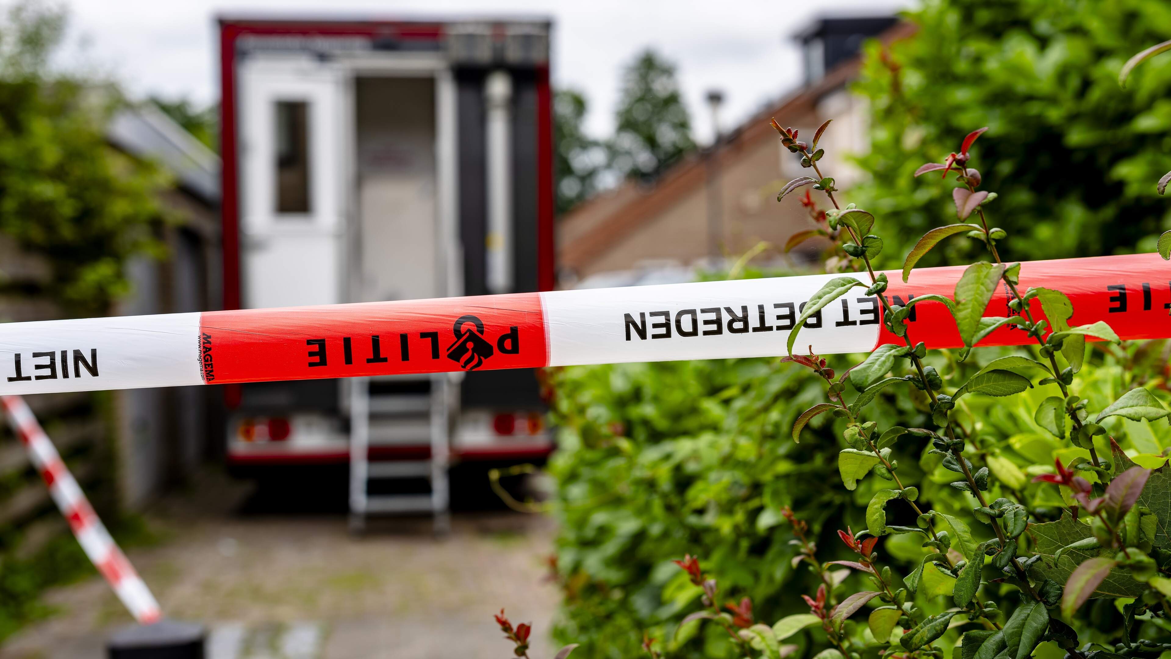 Man blijft vastzitten na dood vrouw in woning Sprang-Capelle