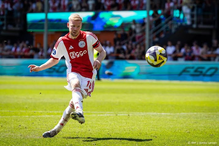 Ziggo stopt na volgend seizoen als hoofdsponsor van Ajax