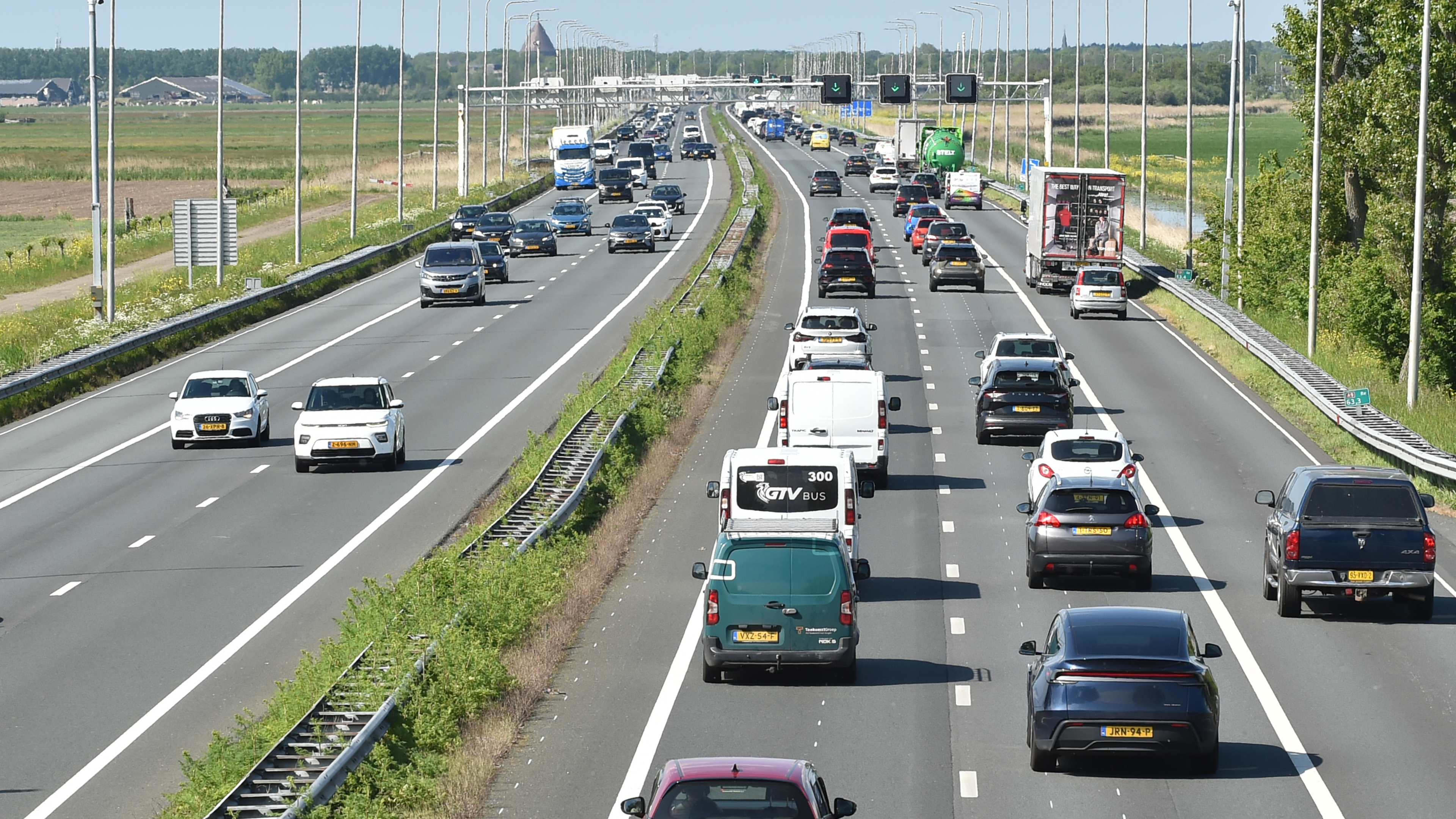Verkeer Noord-Holland: rustig op de weg in de ochtendspits van donderdag 18 juni