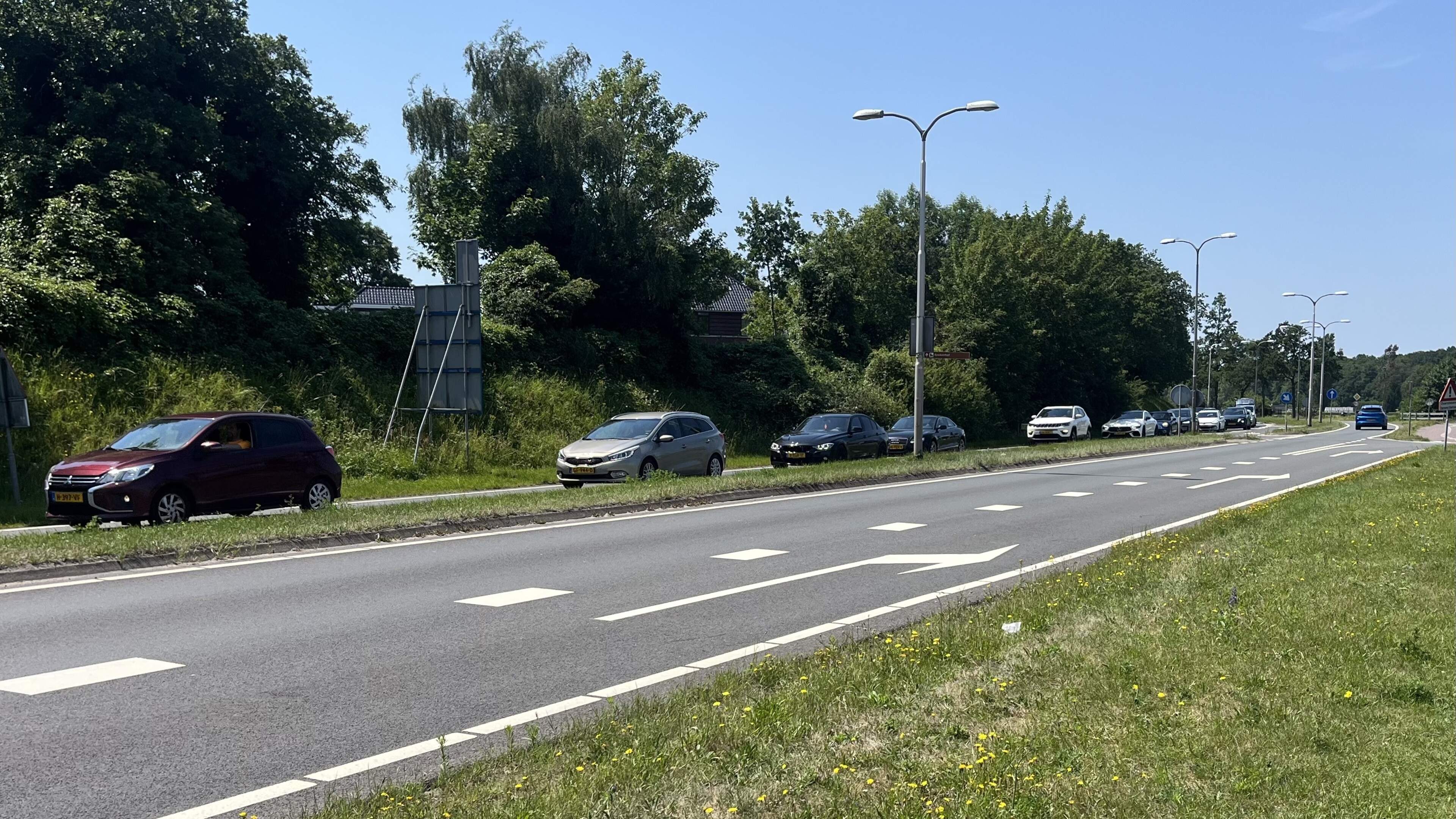 Opstoppingen in Lisse en Hillegom wegens afsluiting A44. ’Volgende keer pak ik gewoon de fiets’