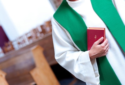 Feestelijke benoeming Theoloog des Vaderlands eindigt in ruzie om geld