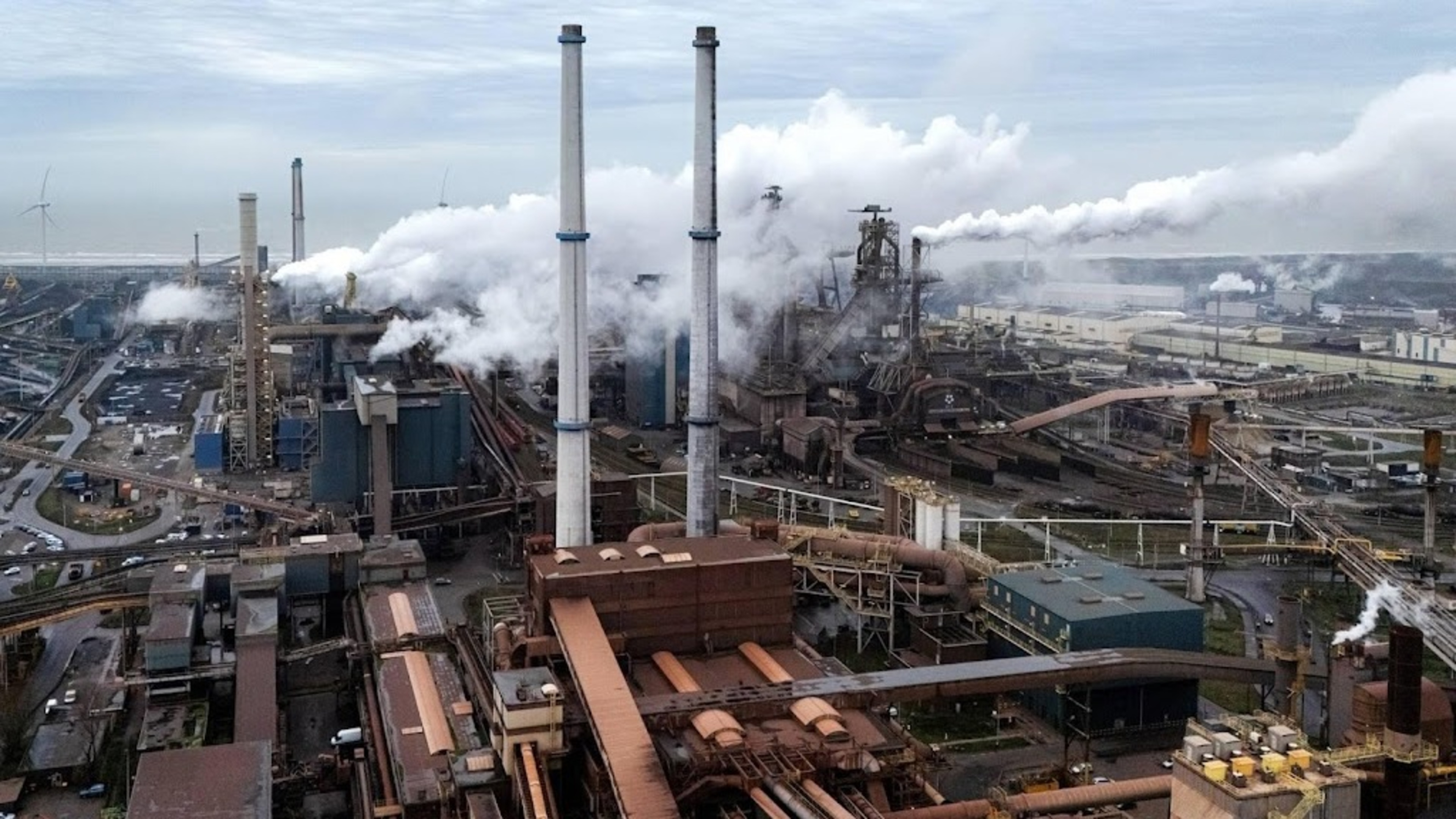 Niet duidelijk wanneer vervuilende fabrieken Tata moeten sluiten