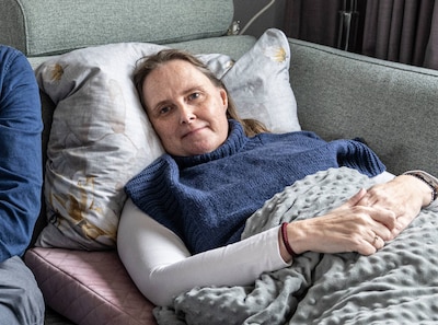 Het virus waar niemand het meer over heeft, houdt huisarts Nienke volledig in de greep: ‘Ik voel me geen enkele dag goed’