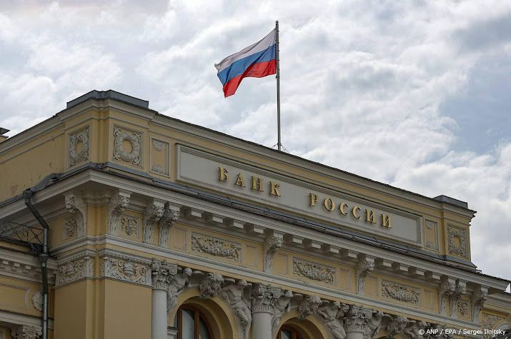 Russische centrale bank verlaagt rente om economie te steunen
