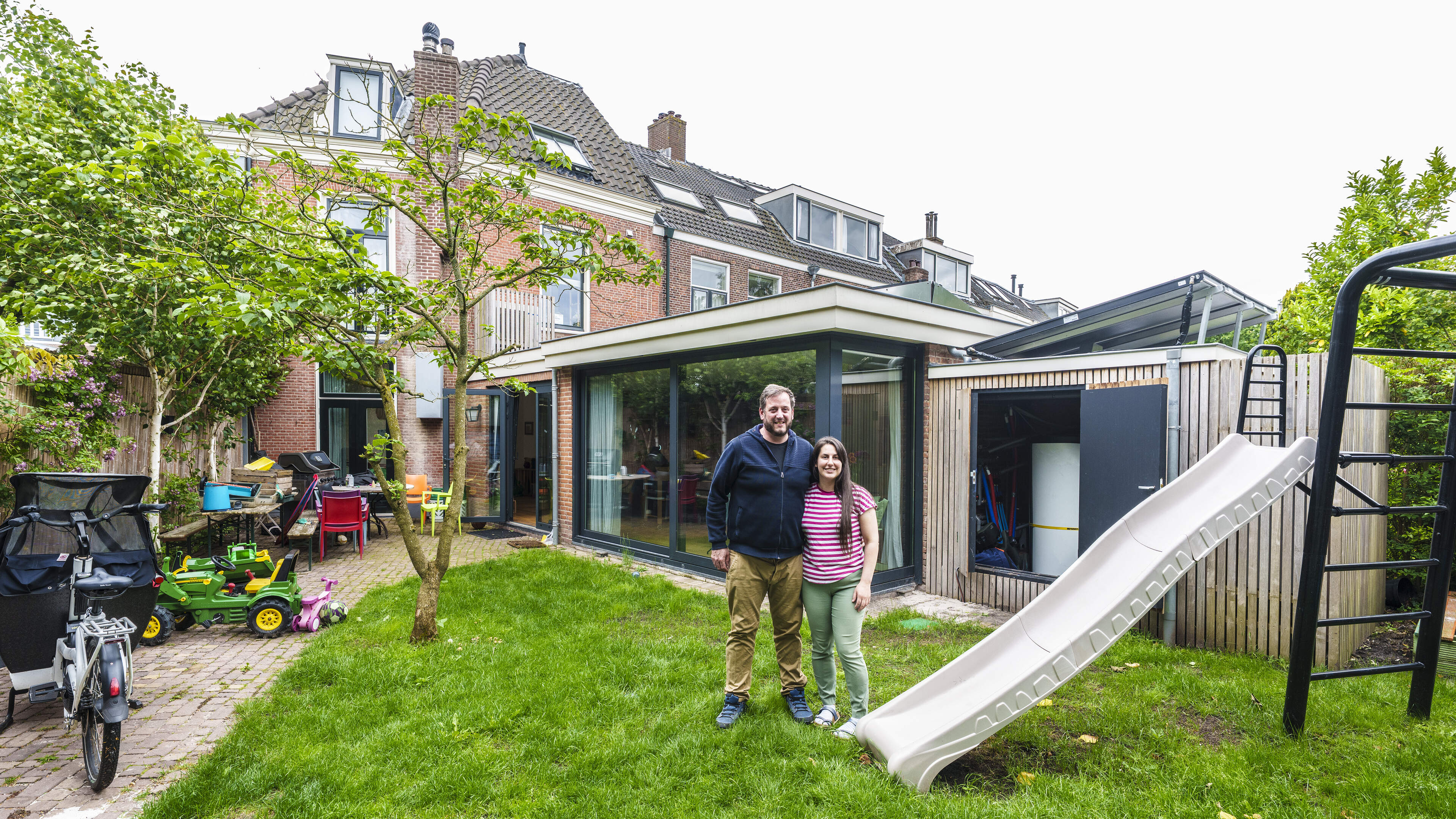 Onopvallende ’warmtebatterij’ moet weg uit Leidse tuin: duurzame verbouwing botst met beschermd stadsgezicht