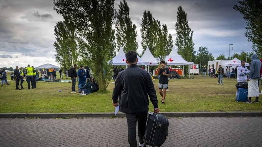 120 asielzoekers naar nachtopvang buiten Ter Apel gebracht