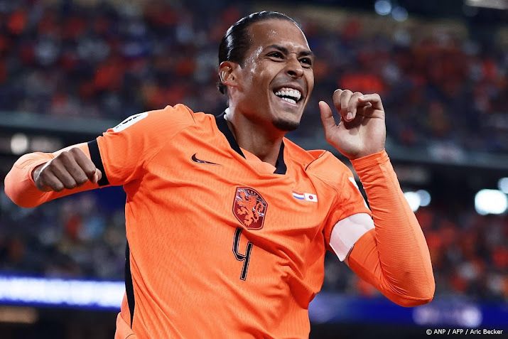 Van Dijk begrijpt verdedigende wissels van bondscoach Koeman