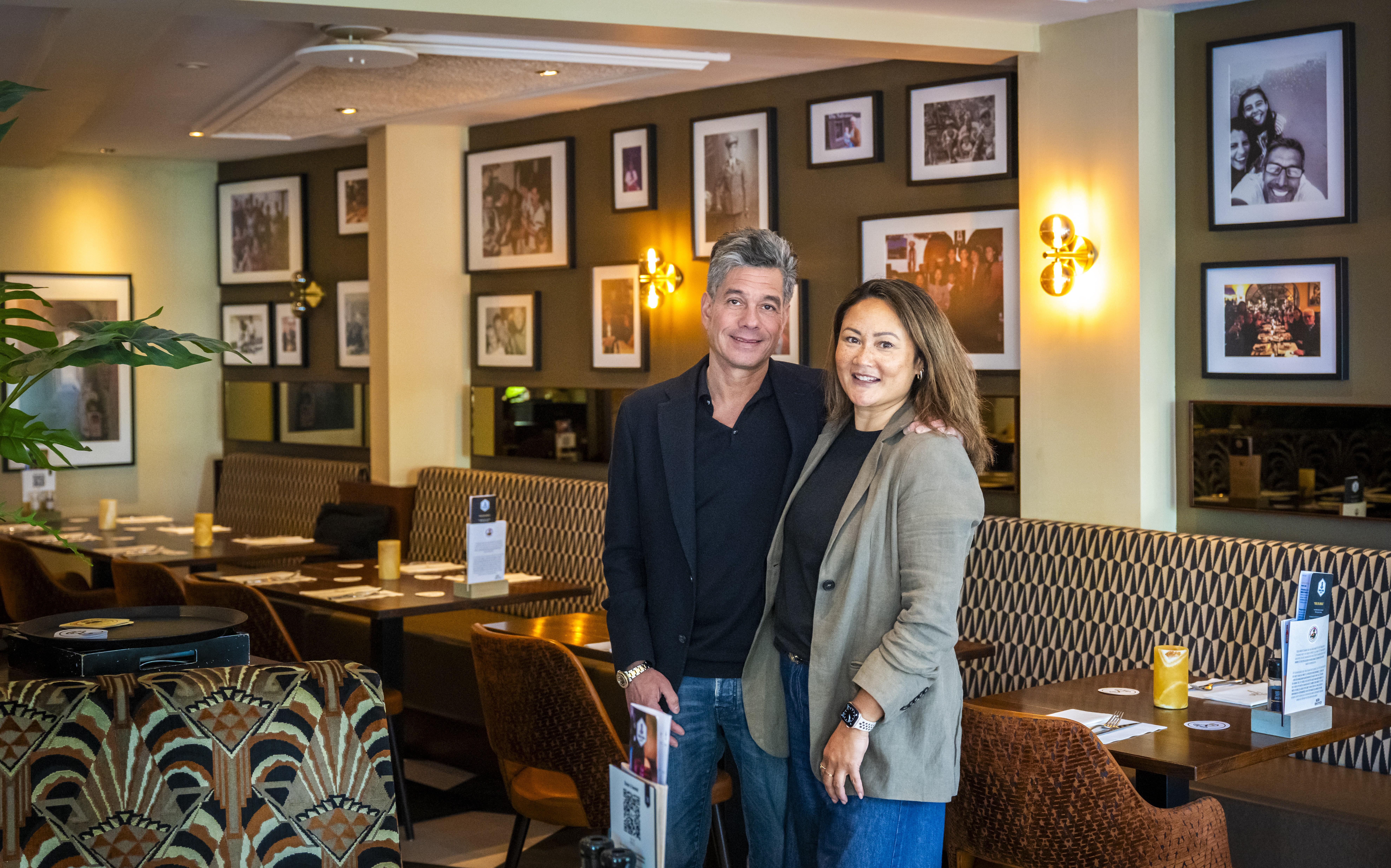 Restaurant Bella Italia in Assen bestaat 50 jaar. ‘Valentino Rossi en Kevin Schwantz aten pizza bij ons’