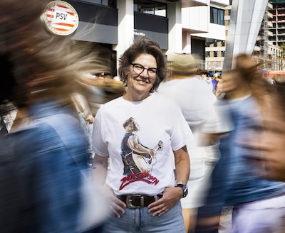 Het opmerkelijke verhaal van Inge (60), die bijna alle muziek haat
