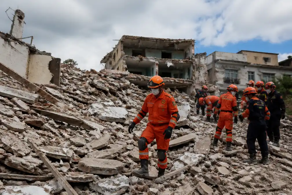 Dodental aardbevingen Venezuela loopt op tot 6.125