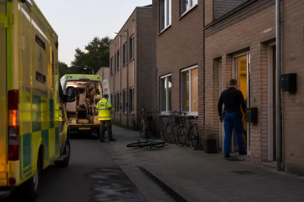 Jongen (14) vindt ouders (30 en 34) levenloos in bed in Brugge
