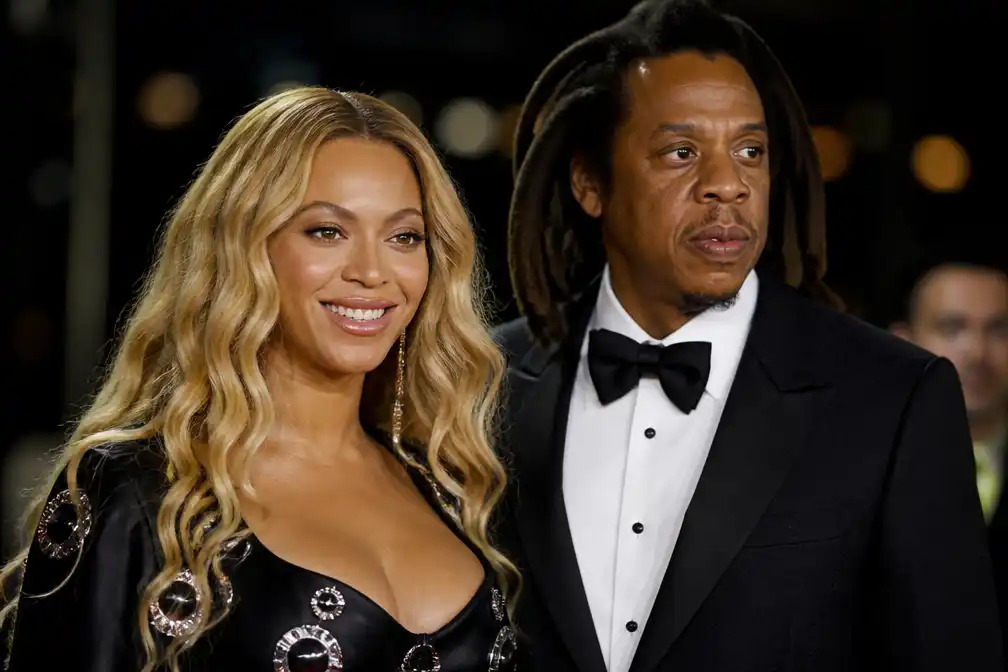 Beyoncé verrast fans met remixbundel van nummer MORNING DEW (DONK)