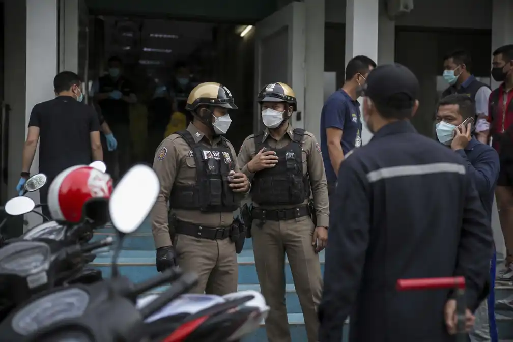 Scholier doodt leraar en zichzelf bij schietpartij school bij Bangkok