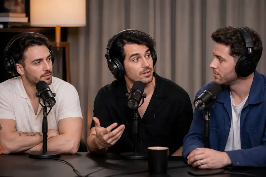 Jonas Brothers verbaasd over vele Nederlanders in Spanje