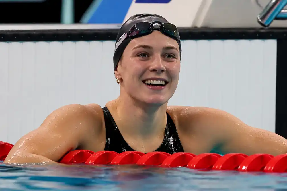Steenbergen pakt Europese titel op 100 meter vrij in Parijs met tijd onder 52 seconden