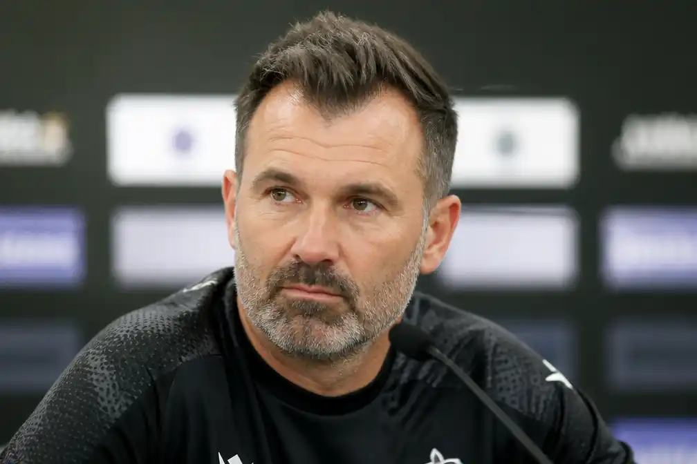 Leko relativeert geruchten rond Seys en Tresoldi voor Club Brugge-verplaatsing naar OHL
