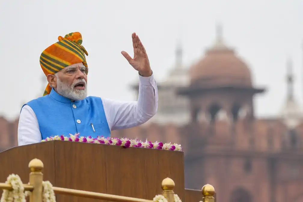 Modi wil meer chipfabrieken, kerncentrales en gratis training voor jongeren