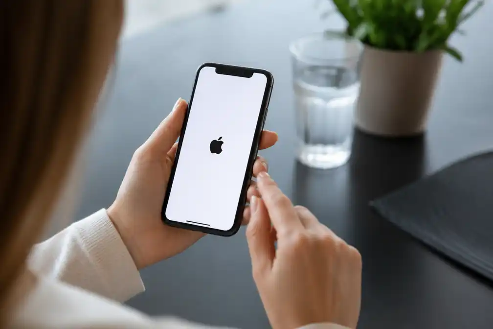 Apple past iPhone-volgvenster aan na kritiek Duitse toezichthouder