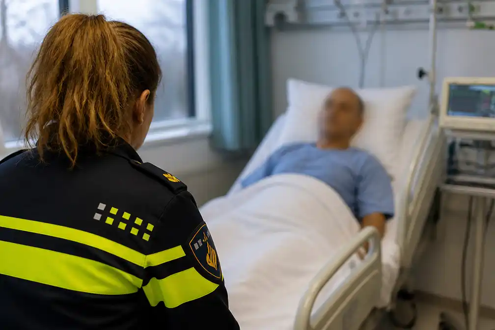 Amsterdamse politie zoekt al drie jaar identiteit van man met hersenbloeding