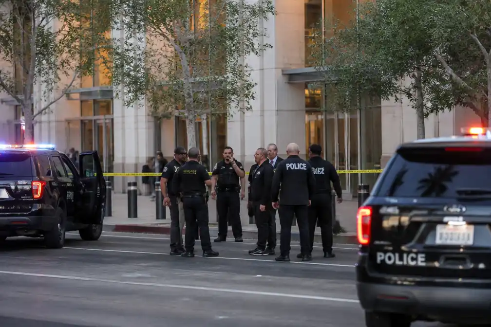 Proces moord Tupac geopend in Las Vegas, politie onderzoekt melding van schoten bij rechtbank
