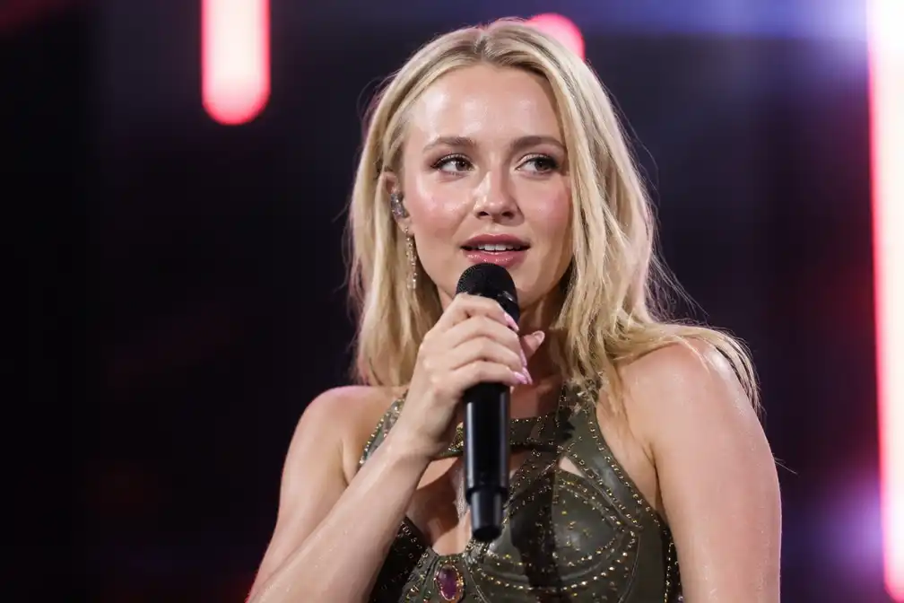 Zara Larsson belooft goedkopere tickets voor volgende tournee na prijskritiek