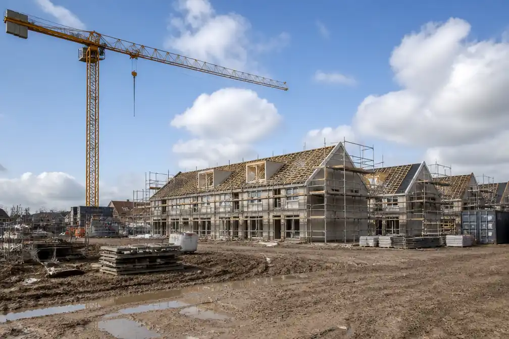 CBS: veel meer bouwvergunningen in aanloop naar regels netcongestie