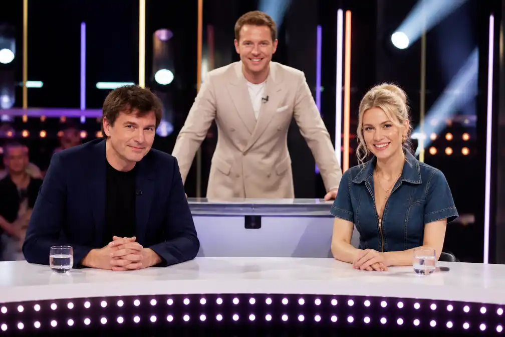 'Zeg eens euh!' keert op 24 augustus terug op Play met James Cooke