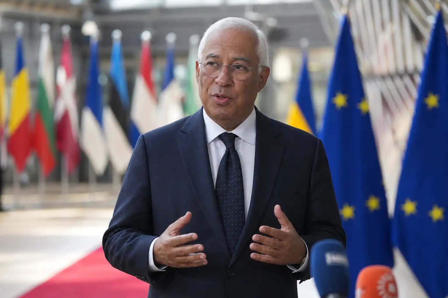 EU zal niet bemiddelen tussen Oekraïne en Rusland, zegt Costa