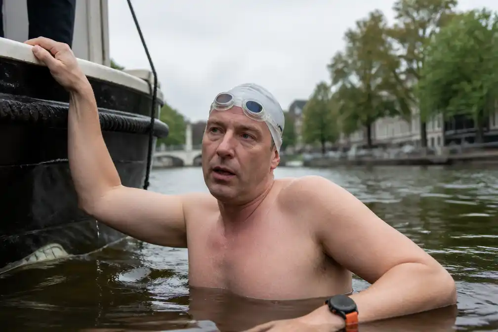 Maarten van der Weijden staakt vanwege buikgriep en koorts 22-stedentocht