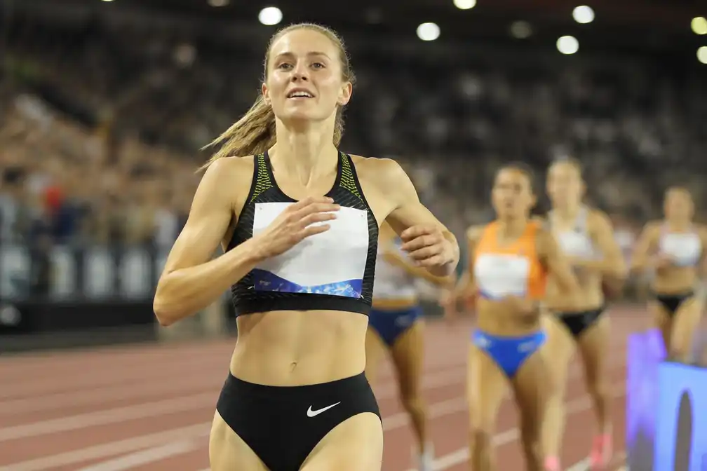 Broeders-Bol verbetert in Lausanne Nederlands record op 800 meter naar 1.55,41