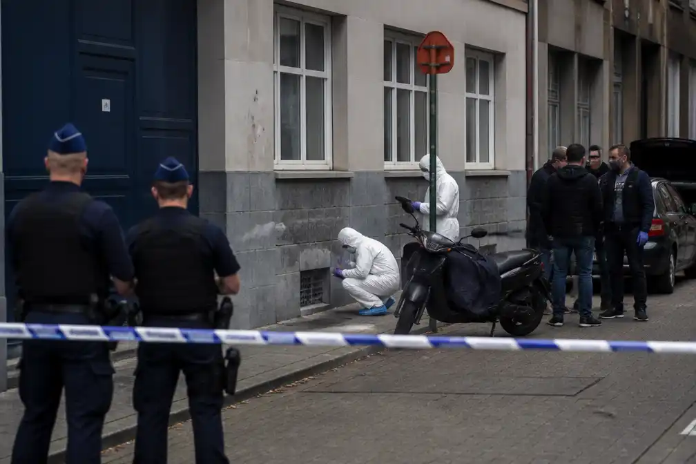 Politiecommissariaat in Brusselse gemeente Anderlecht beschoten met oorlogswapens