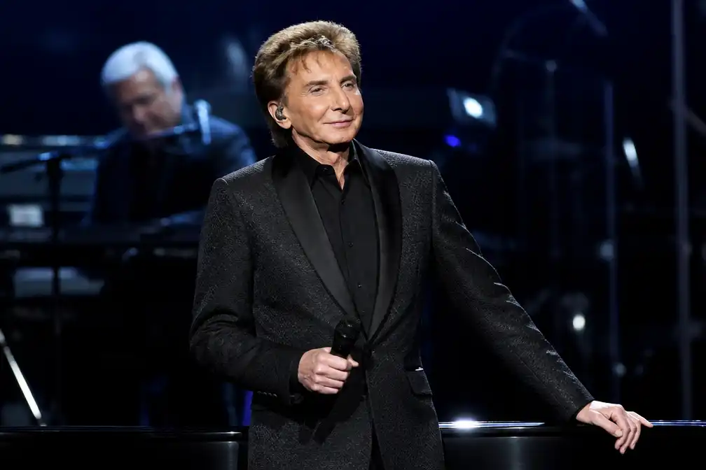 Fans wensen Barry Manilow beterschap na afgelaste shows in Las Vegas