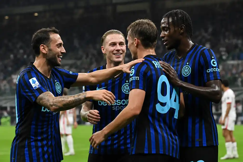 Titelverdediger Inter begint Serie A met ruime 4-1 zege op Monza