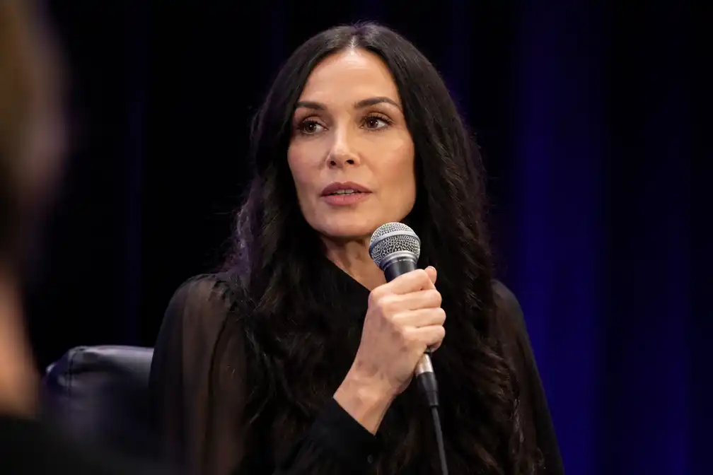 Famke Janssen: Marvel maakt fout door haar niet terug te laten keren in 'Avengers: Doomsday'