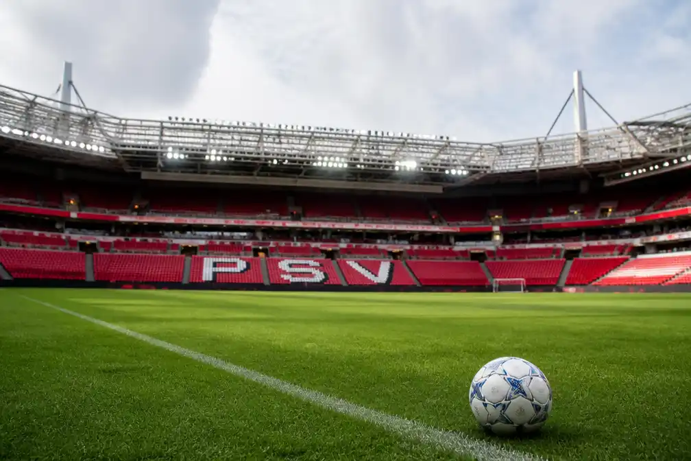PSV op jacht naar eerste thuiszege van het seizoen tegen FC Groningen