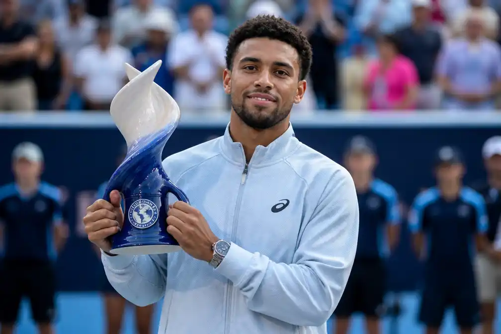 Fils verslaat Tiafoe en wint eerste Masters 1.000-titel in Cincinnati