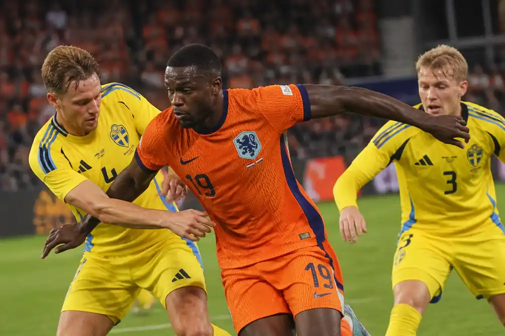 Brobbey imponeert voor Oranje in zege op Zweden in Houston