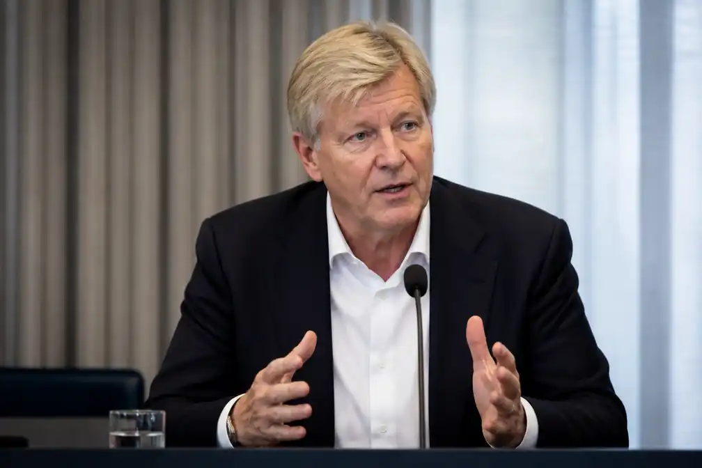 AvroTros zegt opnieuw nee tegen songfestival; directeur vasthoudend aan 'moreel kompas'
